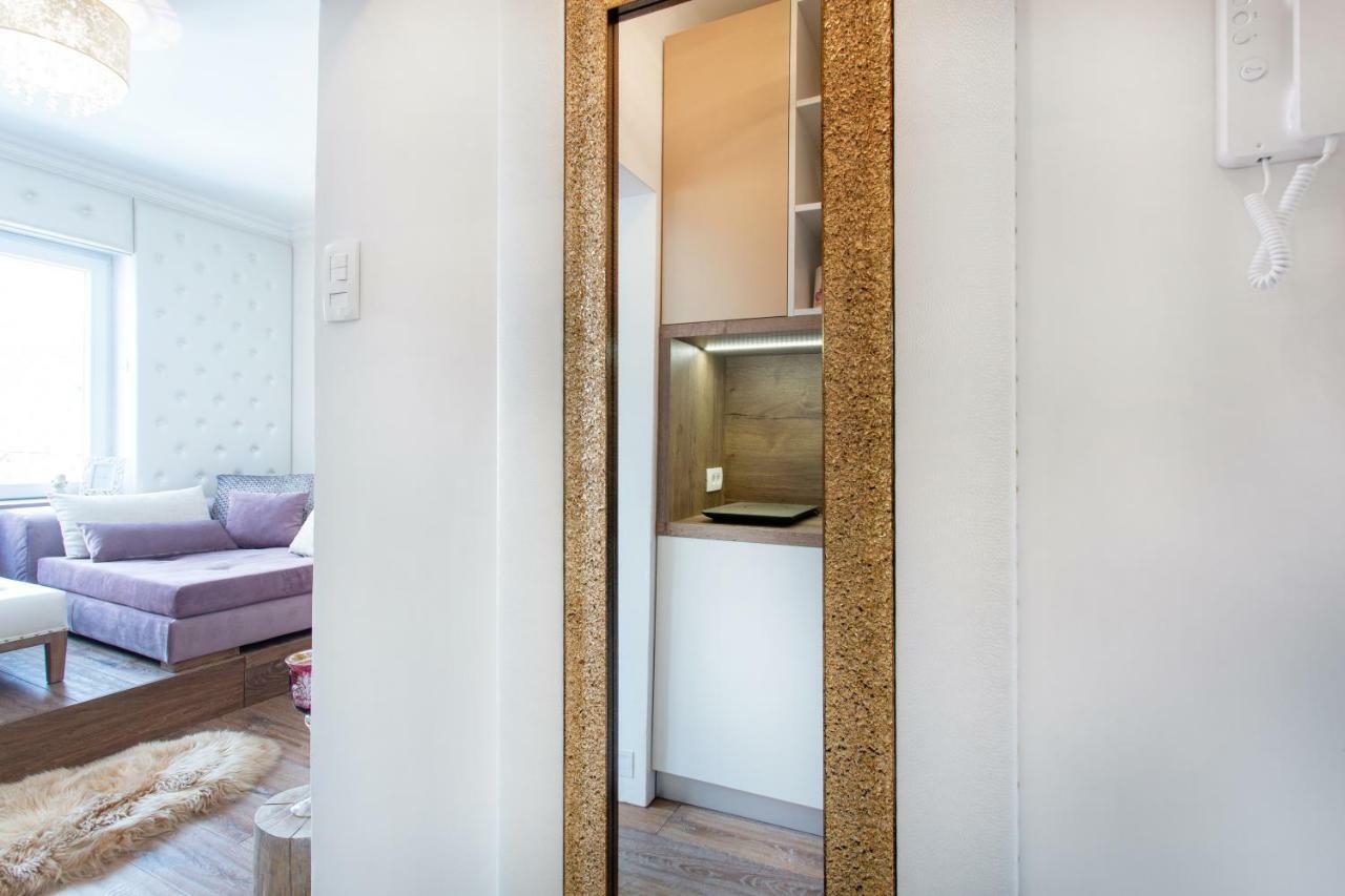 New, Stylish And Modern Central Studio, Free Parking تْسيلْيي المظهر الخارجي الصورة